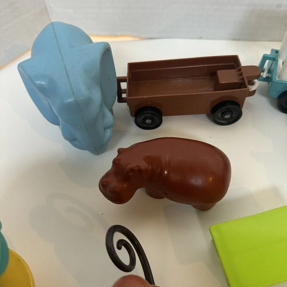 Fisher Price 1984 Little People‎ Play Family Zoo #916 Vintage